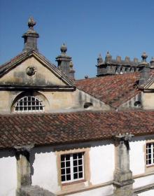 Claustro da Micha, frontes das salas do Noviciado